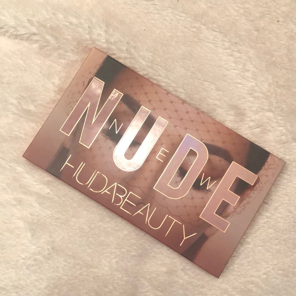 Huda Beauty - New Nude